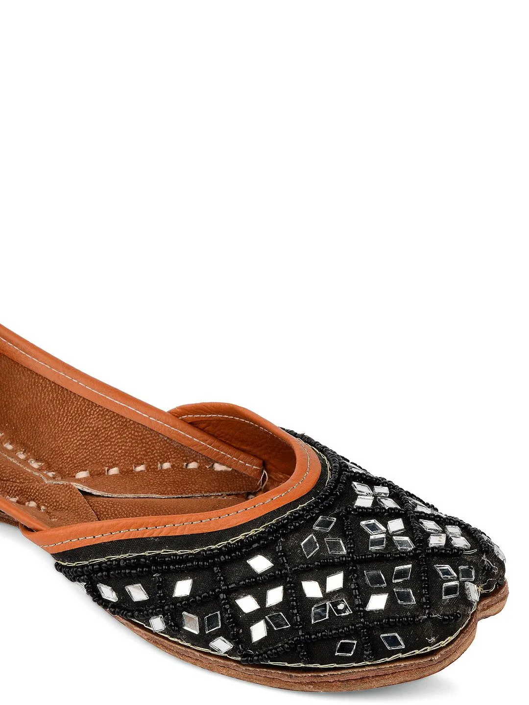 DESI COLOUR Women Black Embellished Ethnic Mojaris Flats